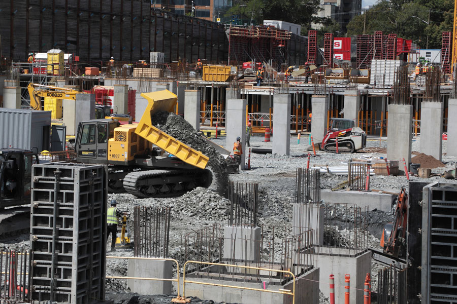 HBUILDING A FINANCIALLY SUSTAINABLE AND RESILIENT PROVINCE